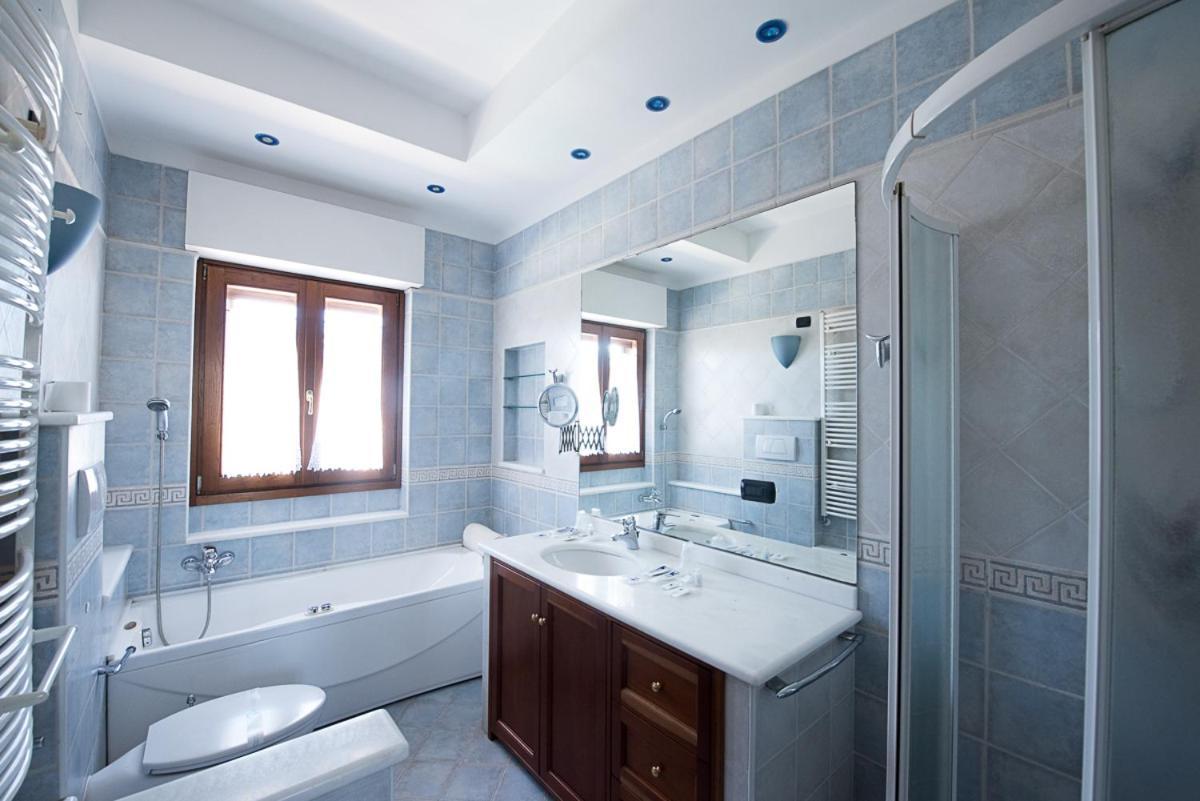 צ'רבטרי Villa Iara מראה חיצוני תמונה